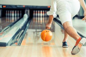 Health and Safety Tips for Ten Pin Bowling Enthusiasts